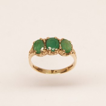 9ct Gold Emerald Ring
